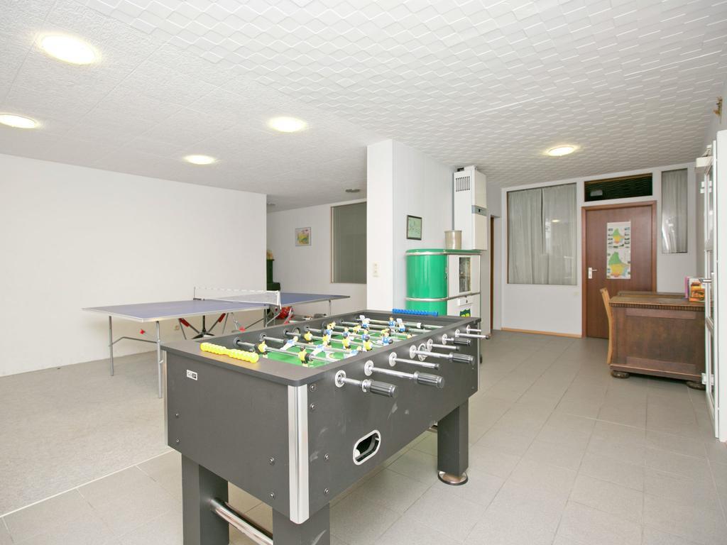 Spacious Apartment In Bollendorf In Nature Park ภายนอก รูปภาพ