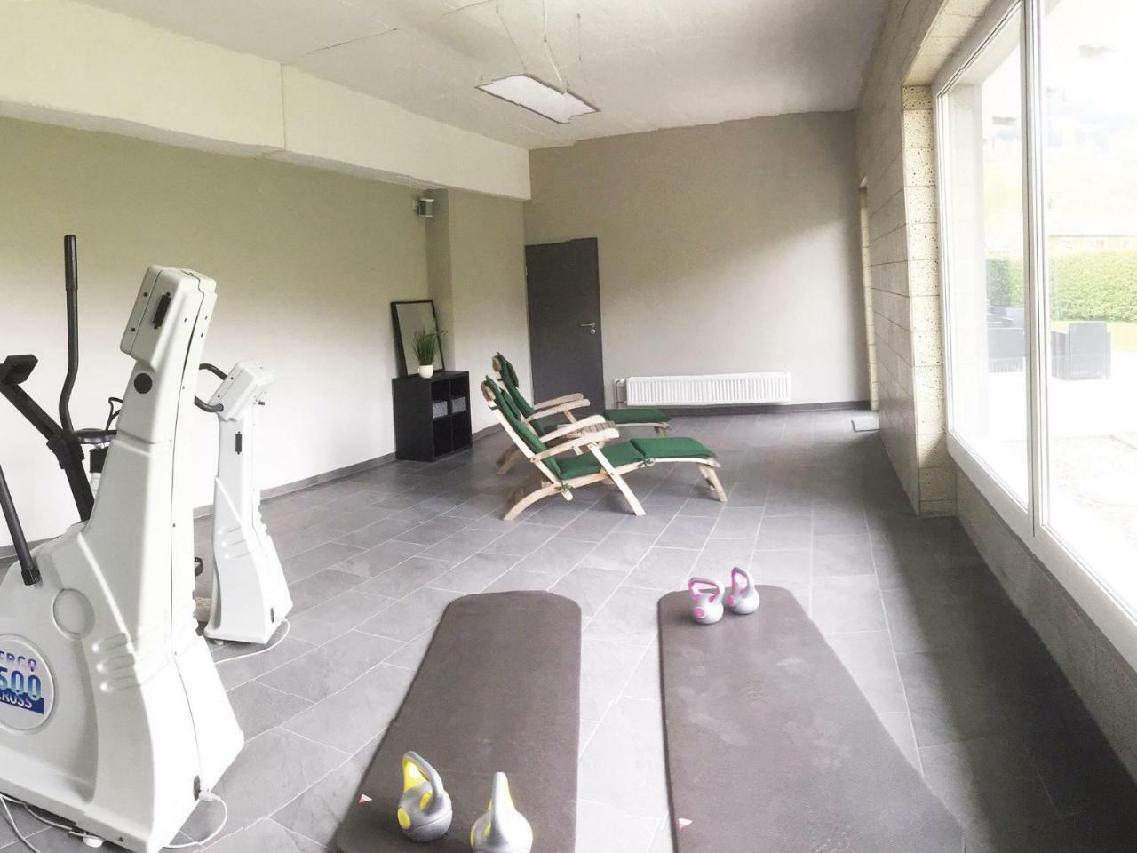 Spacious Apartment In Bollendorf In Nature Park ภายนอก รูปภาพ